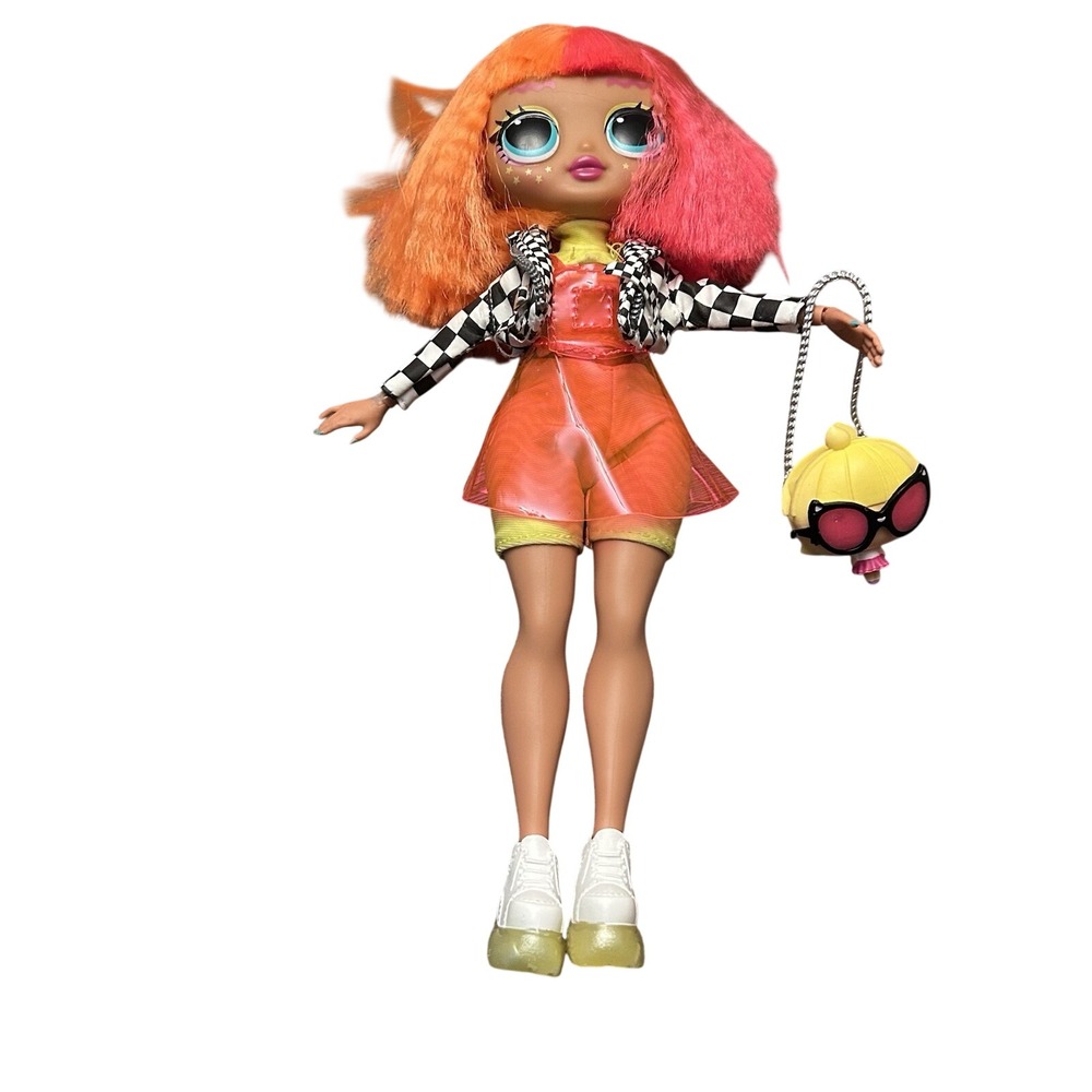 LOL Surprise OMG Neonlicious Series 1 Fashion Doll w/ Clothes 10" O.M.G Shoes